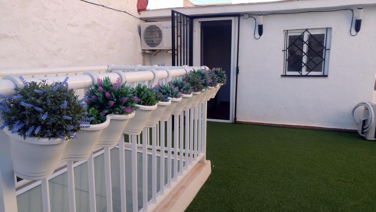 San Francisco 10 - 6 Apartamentos Boutique En El Centro - Playa Postiguet Alicante Exterior foto